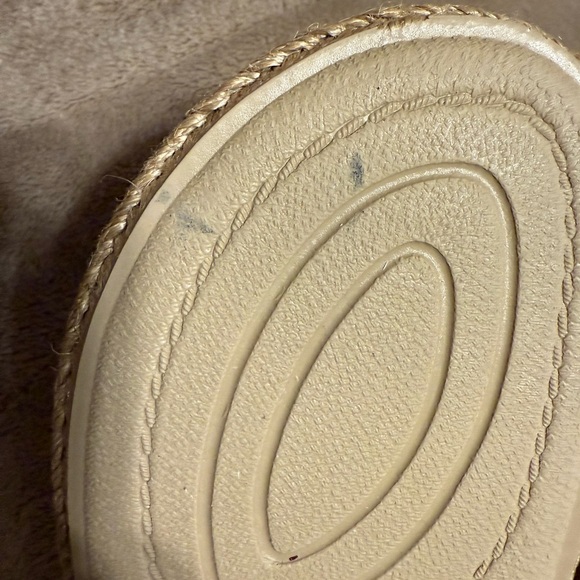 NWOT Toni Pons slip on Slippers Gingerbread Cookie - Picture 8 of 11